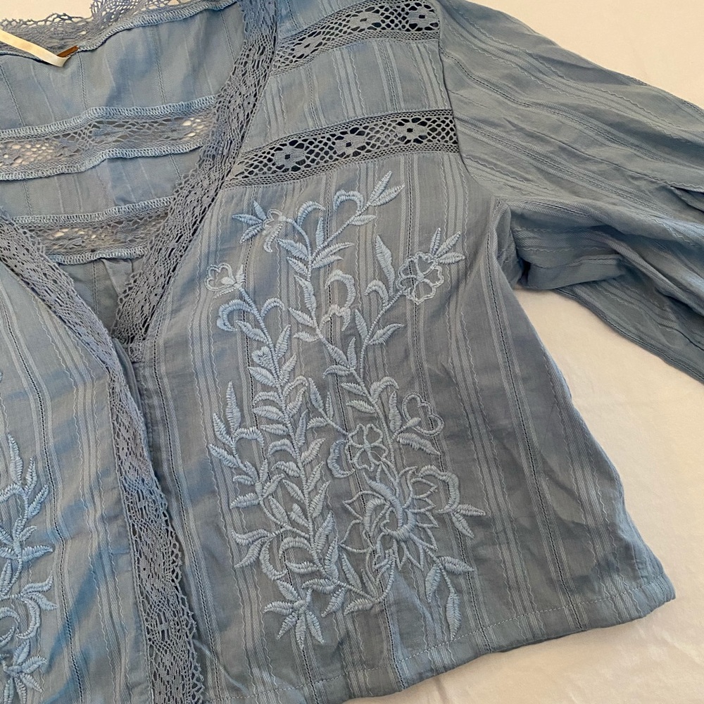 Free People Blue Cropish long sleeve shirt!